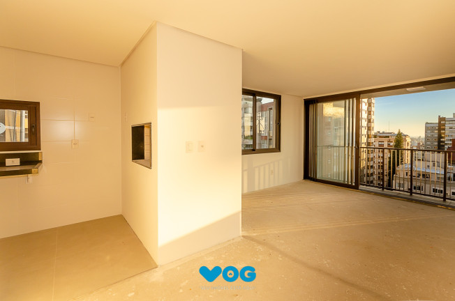 Imagem Imóvel com 3 Quartos à Venda, 184 m² em Rio Branco - Porto Alegre Imagem Imóvel com 3 Quartos à Venda, 184 m² em Rio Branco - Porto Alegre