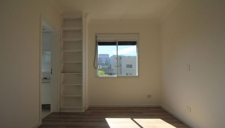 Imagem Apartamento com 3 Quartos à Venda, 185 m² em Real Parque - São Paulo Imagem Apartamento com 3 Quartos à Venda, 185 m² em Real Parque - São Paulo