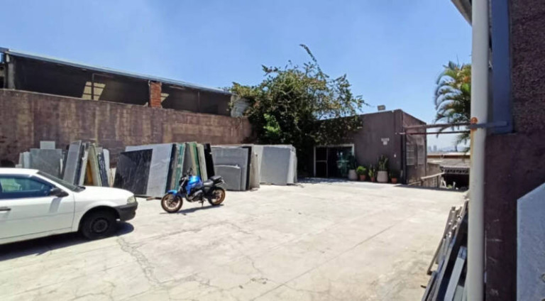 Terreno à Venda, 900 m² em Penha De França - São Paulo