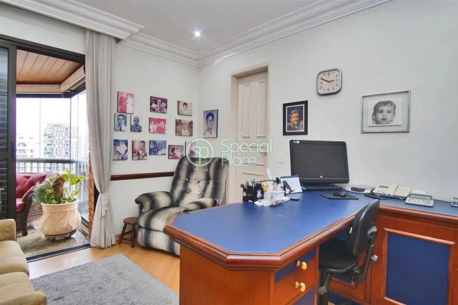 Imagem Apartamento com 4 Quartos à Venda, 300 m² em Moema - São Paulo