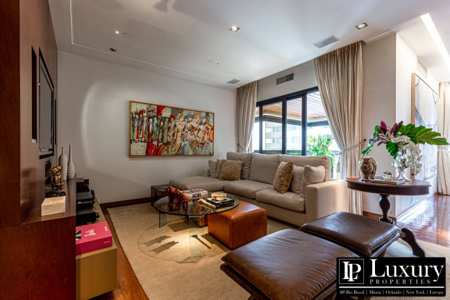 Imagem Apartamento com 4 Quartos à Venda, 431 m² em Vila Nova Conceição - São Paulo Imagem Apartamento com 4 Quartos à Venda, 431 m² em Vila Nova Conceição - São Paulo