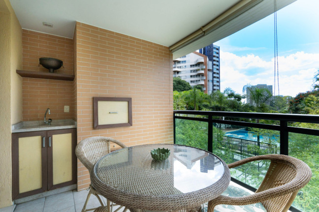 Apartamento com 3 Quartos à Venda, 192 m² em Vila Suzana - São Paulo
