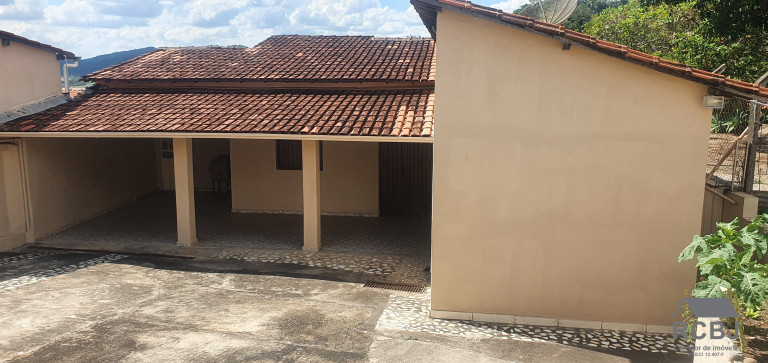 Casa com 3 Quartos à Venda,  em Centro - Esmeraldas