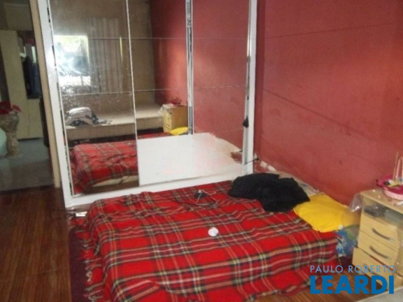 Imagem Casa com 2 Quartos à Venda, 116 m² em Parque Novo Oratório - Santo André