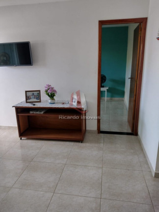 Imagem Casa de Condomínio com 2 Quartos à Venda, 80 m² em Cabo Frio
