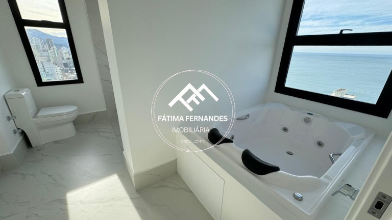 Imagem Apartamento com 4 Quartos à Venda, 180 m² em Meia Praia - Itapema
