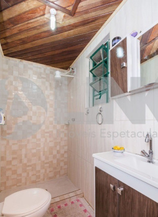Imagem Casa com 3 Quartos à Venda, 198 m² em Jardim Itu - Porto Alegre Imagem Casa com 3 Quartos à Venda, 198 m² em Jardim Itu - Porto Alegre