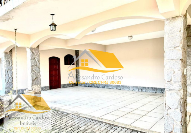 Imagem Casa com 6 Quartos à Venda, 320 m² em Loteamento Sitio Jacina - Nova Friburgo