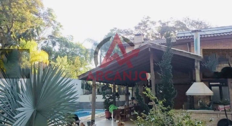 Imagem Casa com 3 Quartos à Venda, 300 m² em Roseira - Mairiporã Imagem Casa com 3 Quartos à Venda, 300 m² em Roseira - Mairiporã