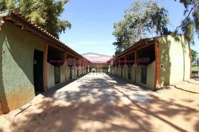 Imagem Chácara com 9 Quartos à Venda, 1 m² em Centro - Boituva