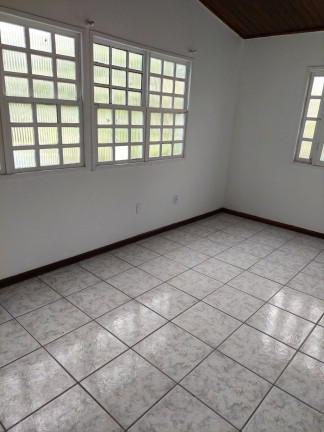 Imagem Casa com 3 Quartos à Venda, 218 m² em Piatã - Salvador Imagem Casa com 3 Quartos à Venda, 218 m² em Piatã - Salvador
