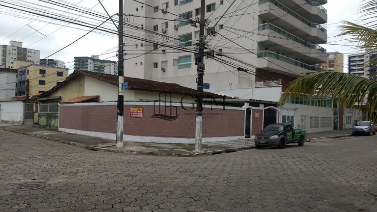 Casa com 2 Quartos à Venda, 120 m² em Guilhermina - Praia Grande