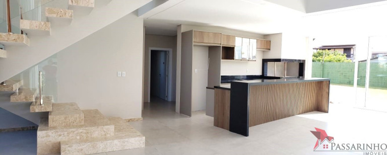 Imagem Casa de Condomínio com 5 Quartos à Venda, 275 m² em Praia Itapeva - Torres