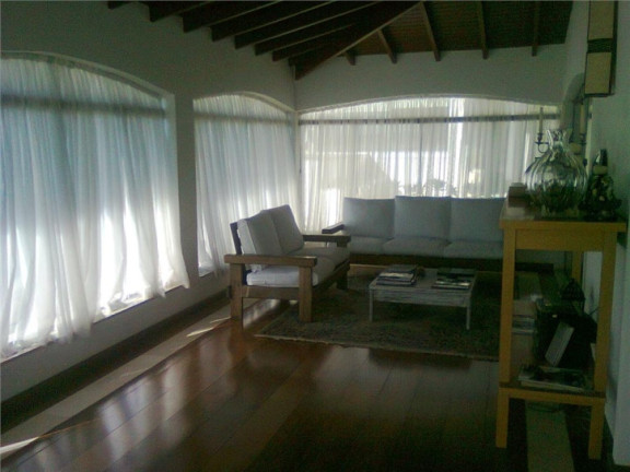 Imagem Casa com 4 Quartos à Venda, 494 m² em Nova Fazendinha - Carapicuíba Imagem Casa com 4 Quartos à Venda, 494 m² em Nova Fazendinha - Carapicuíba