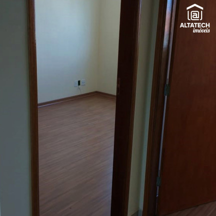 Imagem Imóvel com 2 Quartos à Venda, 60 m² em Jardim Vitória - Poços De Caldas