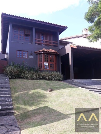 Casa com 4 Quartos para Alugar,  em São Paulo