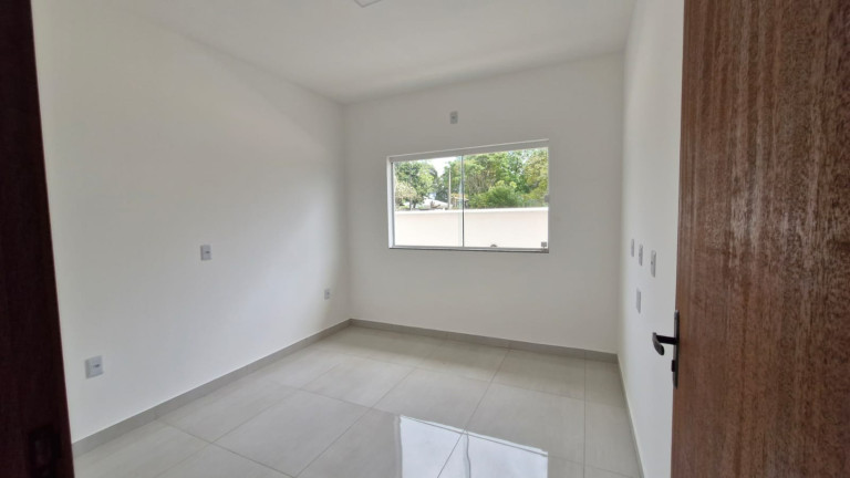 Imagem Casa com 2 Quartos à Venda, 61 m² em Alto Arroio - Imbituba