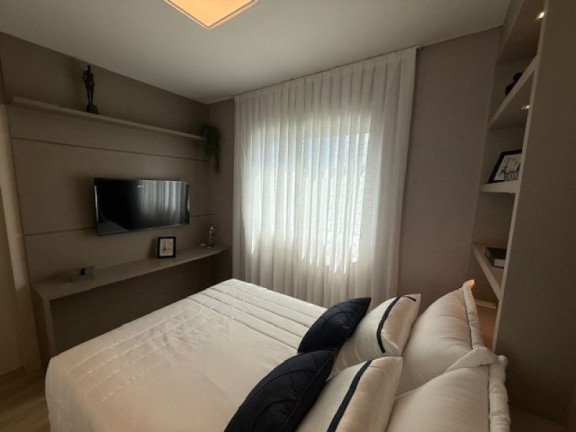 Imagem Apartamento com 3 Quartos à Venda, 135 m² em Centro - Balneário Camboriú Imagem Apartamento com 3 Quartos à Venda, 135 m² em Centro - Balneário Camboriú