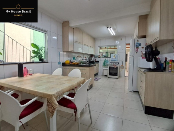 Imagem Sobrado com 3 Quartos à Venda, 180 m² em Jaçanã - São Paulo Imagem Sobrado com 3 Quartos à Venda, 180 m² em Jaçanã - São Paulo