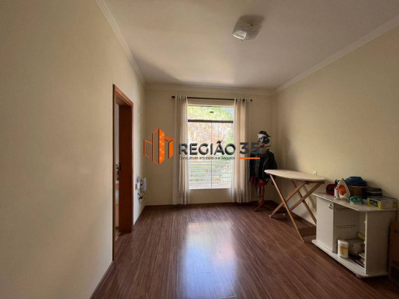 Imagem Casa com 3 Quartos à Venda, 220 m² em Jardim Centenário - Poços De Caldas Imagem Casa com 3 Quartos à Venda, 220 m² em Jardim Centenário - Poços De Caldas