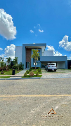 Casa com 3 Quartos à Venda, 330 m² em Cond Parque Lagoa Silvana - Caratinga