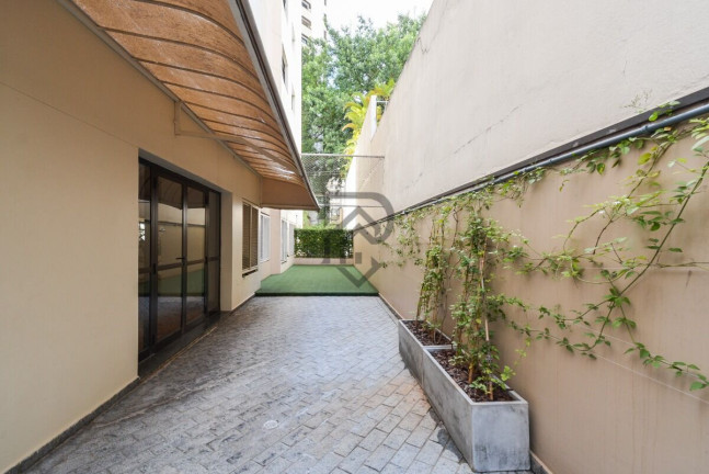 Imagem Apartamento com 2 Quartos à Venda, 57 m² em Moema - São Paulo