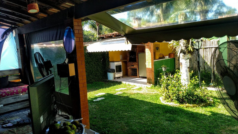 Imagem Sobrado com 3 Quartos à Venda,  em Bracuí (cunhambebe) - Angra Dos Reis