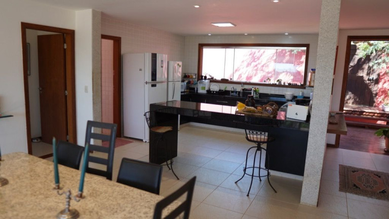 Imagem Casa com 6 Quartos à Venda, 500 m² em Ferradura - Armação Dos Búzios Imagem Casa com 6 Quartos à Venda, 500 m² em Ferradura - Armação Dos Búzios