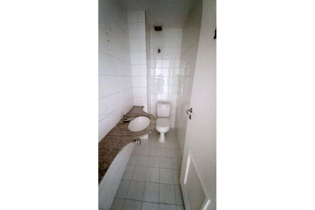 Sala Comercial à Venda, 28 m² em Vila Clementino - São Paulo