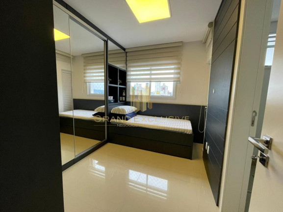 Imagem Apartamento com 3 Quartos à Venda, 132 m² em Centro - Balneário Camboriú Imagem Apartamento com 3 Quartos à Venda, 132 m² em Centro - Balneário Camboriú