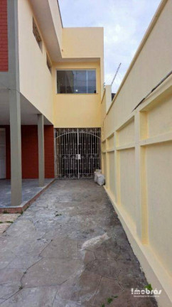 Imagem Casa com 8 Quartos à Venda, 620 m² em Dionisio Torres - Fortaleza Imagem Casa com 8 Quartos à Venda, 620 m² em Dionisio Torres - Fortaleza
