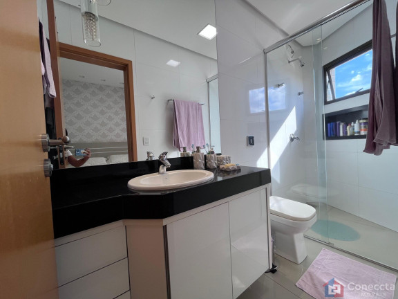 Imagem Apartamento com 3 Quartos à Venda, 110 m² em Centro - Patos De Minas