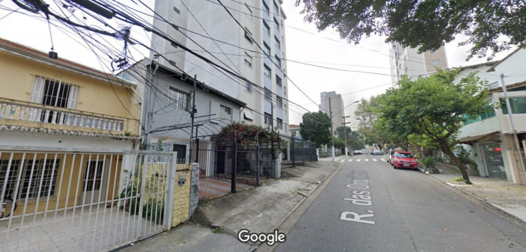 Imagem Casa com 3 Quartos para Alugar ou Temporada, 330 m² em Mirandópolis - São Paulo