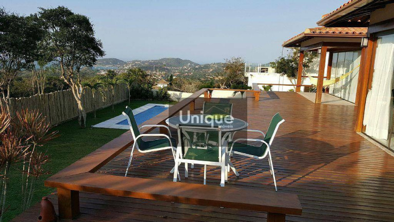 Imagem Casa com 4 Quartos para Temporada, 300 m² em Alto De Búzios - Armação Dos Búzios Imagem Casa com 4 Quartos para Temporada, 300 m² em Alto De Búzios - Armação Dos Búzios