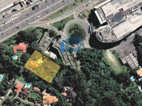 Imagem Terreno em Condomínio à Venda, 519 m² em Vila Vianna - Cotia