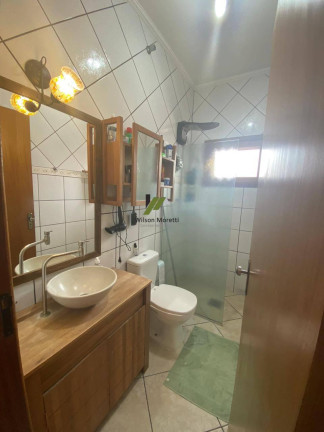 Imagem Casa de Condomínio com 5 Quartos à Venda, 360 m²