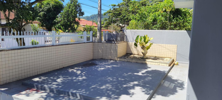 Imagem Casa com 3 Quartos à Venda, 127 m² em Centro - Peruíbe Imagem Casa com 3 Quartos à Venda, 127 m² em Centro - Peruíbe