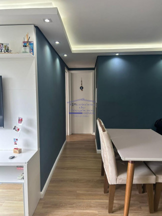 Imagem Imóvel com 2 Quartos à Venda, 49 m² em Vila Nova - Porto Alegre