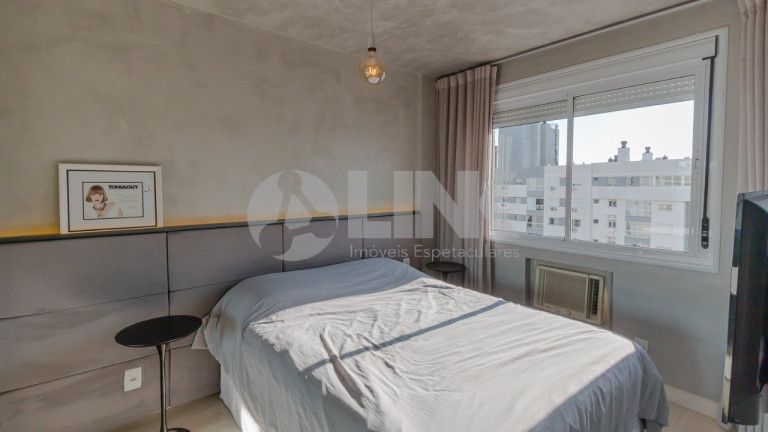 Imagem Apartamento com 2 Quartos à Venda, 61 m² em Passo Da Areia - Porto Alegre