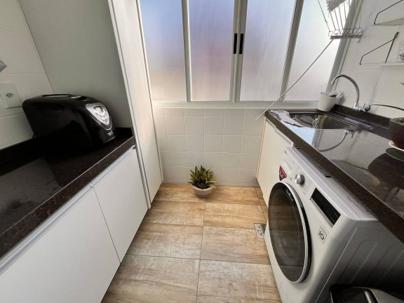 Imagem Apartamento com 2 Quartos à Venda, 76 m² em Abraão - Florianópolis