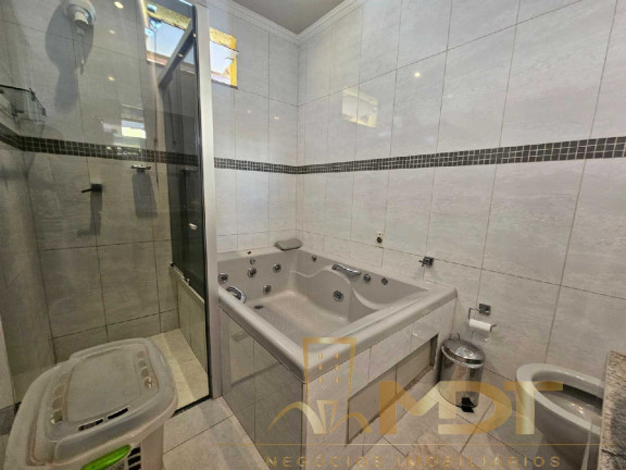 Imagem Casa com 3 Quartos à Venda, 136 m² em Vila Cloris - Belo Horizonte