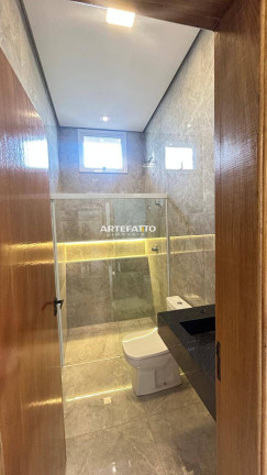 Imagem Casa com 2 Quartos à Venda, 211 m²