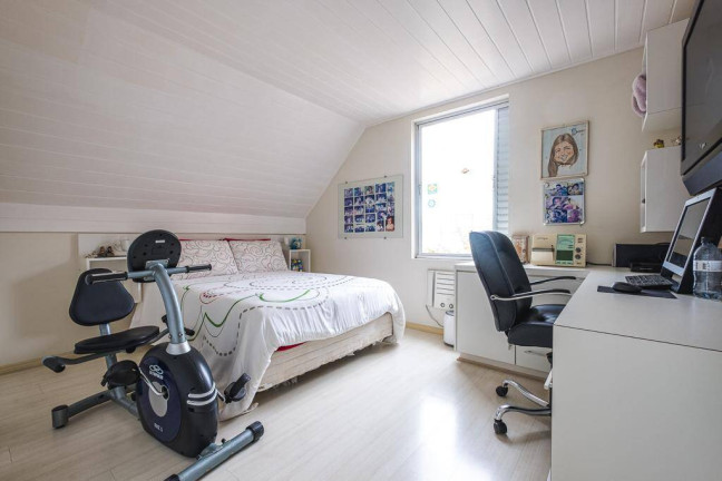 Imagem Casa com 3 Quartos à Venda,  em Agronomica - Florianópolis