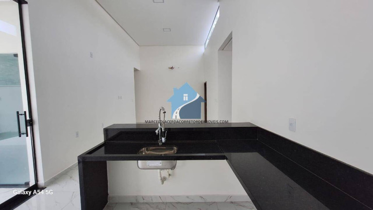 Imagem Casa com 3 Quartos à Venda, 150 m² em Ponta Negra - Manaus Imagem Casa com 3 Quartos à Venda, 150 m² em Ponta Negra - Manaus