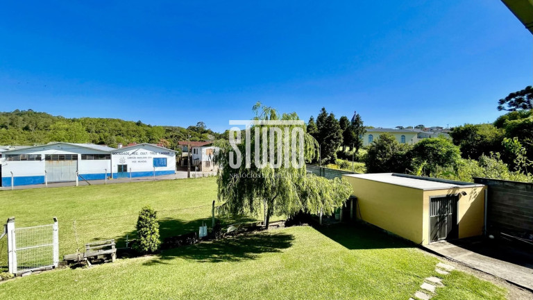 Imagem Casa com 3 Quartos à Venda, 3.000 m² em Centro - Garibaldi Imagem Casa com 3 Quartos à Venda, 3.000 m² em Centro - Garibaldi