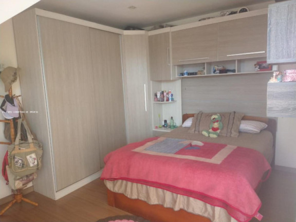 Imagem Casa com 4 Quartos à Venda,  em Cidade Industrial - Curitiba