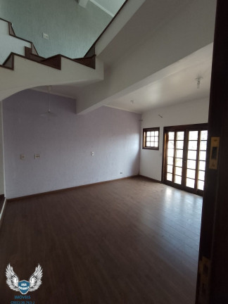 Imagem Sobrado com 3 Quartos à Venda, 227 m² em Vila Pedra Branca - São Paulo Imagem Sobrado com 3 Quartos à Venda, 227 m² em Vila Pedra Branca - São Paulo