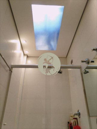 Imagem Casa com 3 Quartos à Venda, 220 m² em Gonzaga - Santos Imagem Casa com 3 Quartos à Venda, 220 m² em Gonzaga - Santos