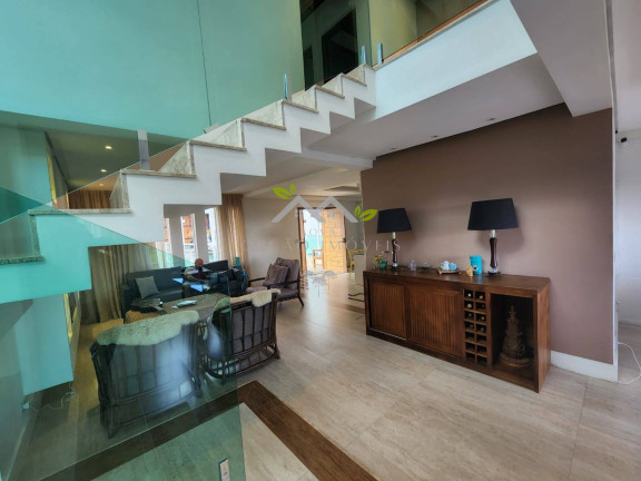 Imagem Casa com 3 Quartos à Venda, 450 m² em Alto Da Boa Vista - Campos Do Jordão Imagem Casa com 3 Quartos à Venda, 450 m² em Alto Da Boa Vista - Campos Do Jordão