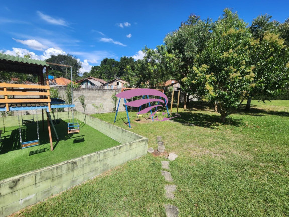 Imagem Casa com 3 Quartos à Venda, 350 m² em Butiatuvinha - Curitiba Imagem Casa com 3 Quartos à Venda, 350 m² em Butiatuvinha - Curitiba